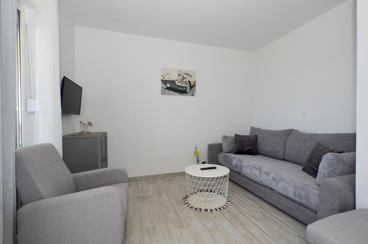 Apartment Elza Trogir Exterior foto